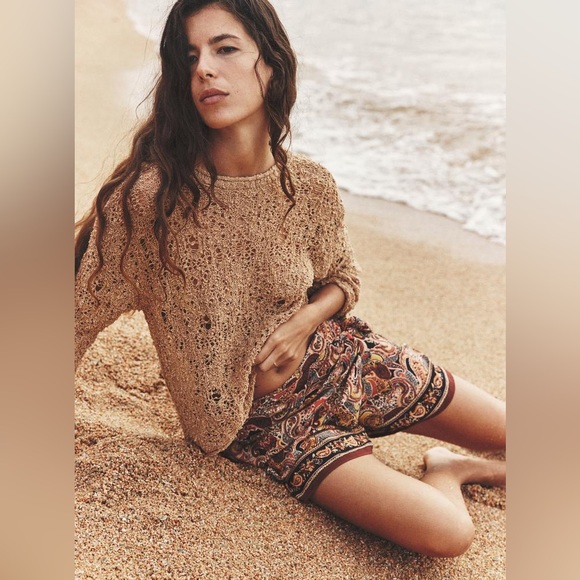 ZARA TEXTURED KNIT SWEATER